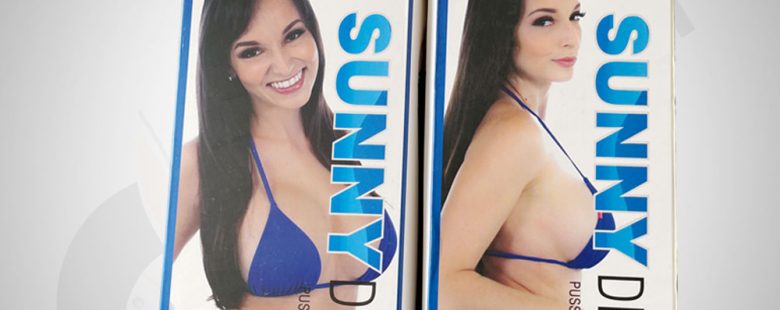 SUNNY DEONE Happy Pussy Fleshlight Mastubrator